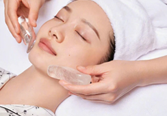 时尚彩妆与美容健康管理